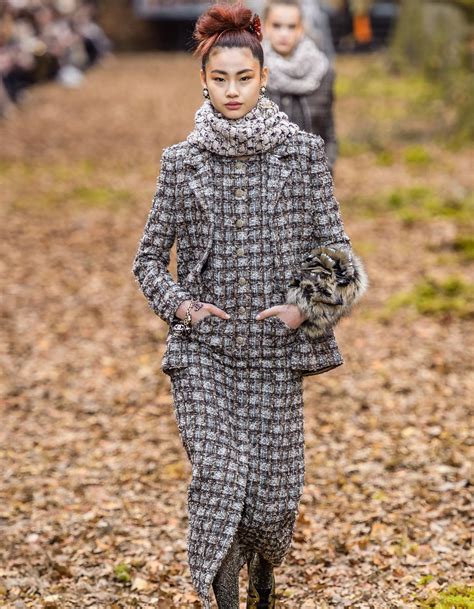 défilé chanel hiver 2019|chanel trousers fashion.